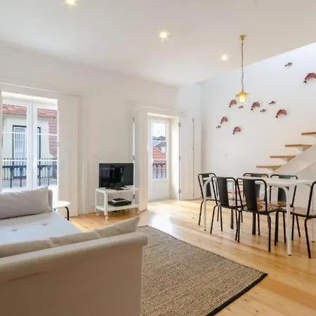 Light House - Casas Da Baixa