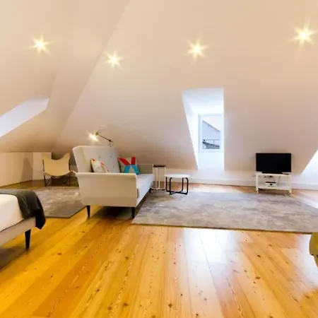 Light House - Casas Da Baixa